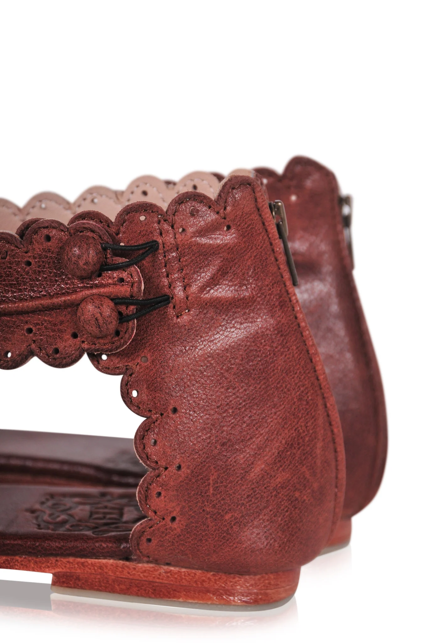 Midsummer Scalloped Leather Sandals - Image 4