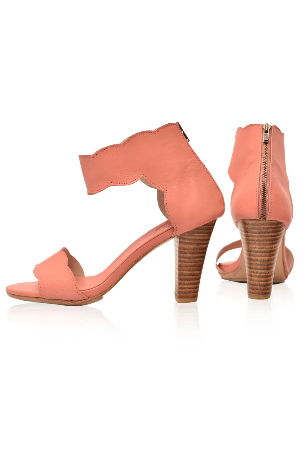 Spanish Mystery Leather Heels (Sz. 9) - Image 5